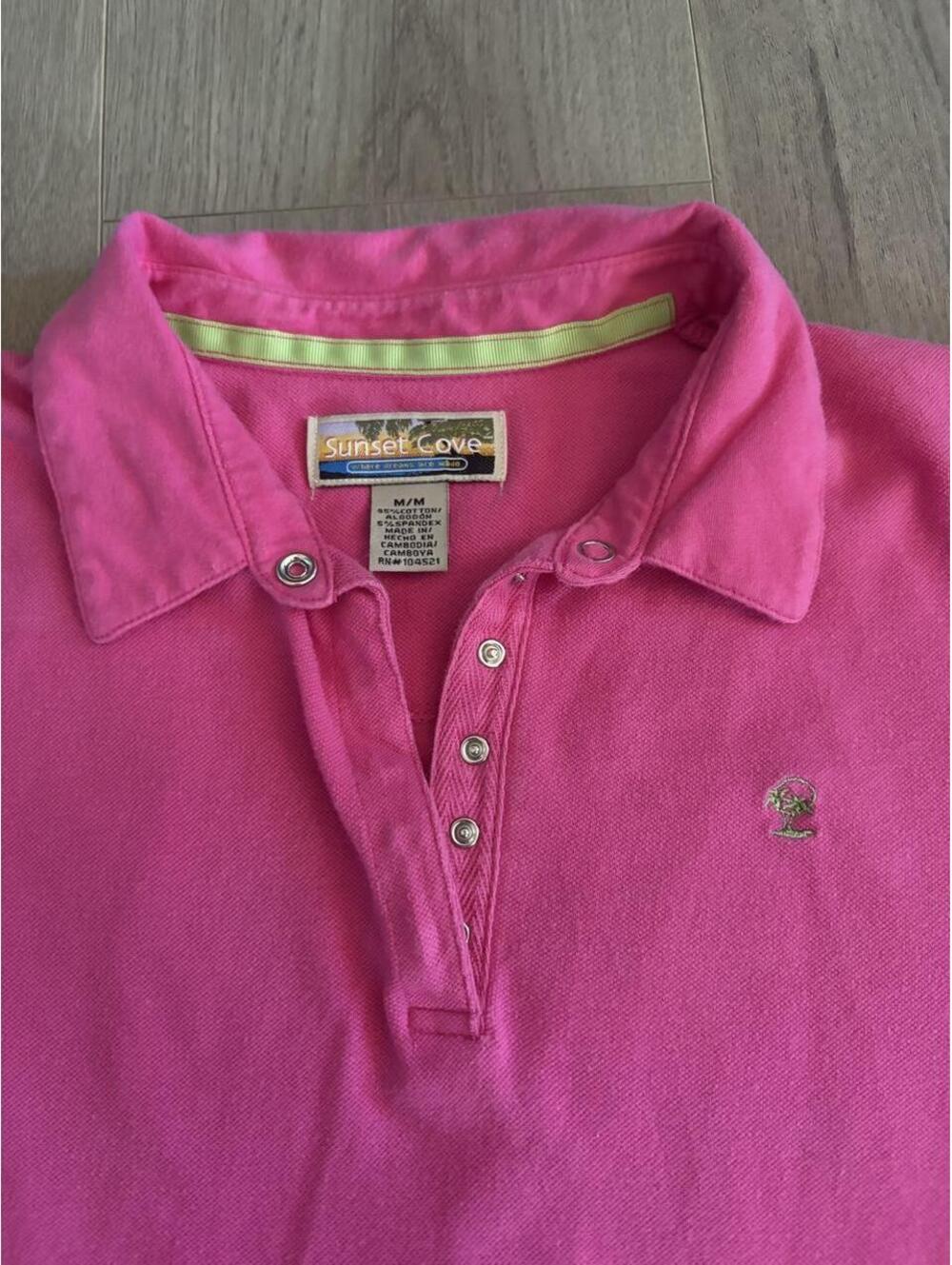 Vintage Sunset Cove Short Sleeve Snap-Front Polo Shirt pink and green size M